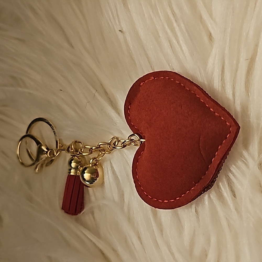 Bag Charm ❤️ - Picture 2 of 3